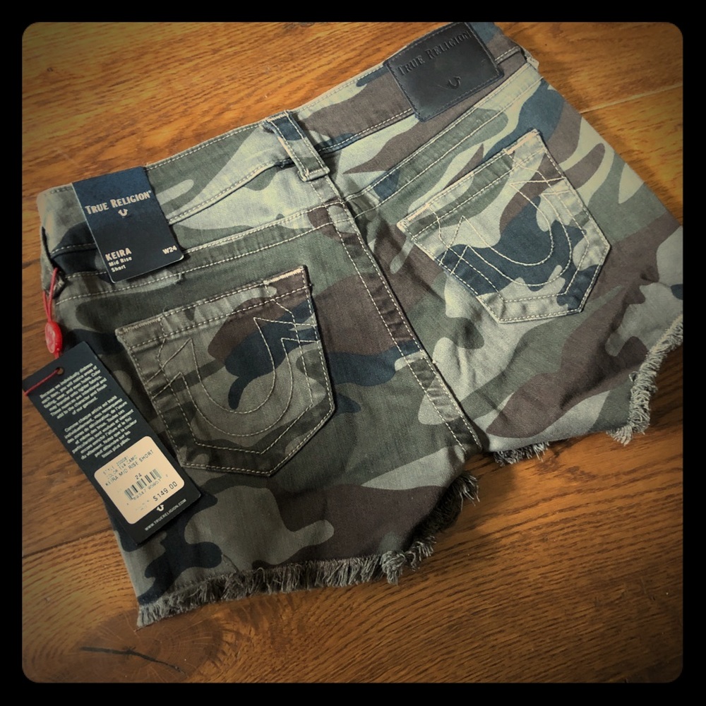 Hudson women’s shorts NWT size 24
